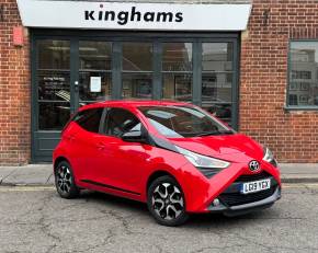 TOYOTA AYGO 2019 (19) at Kinghams of Croydon Croydon